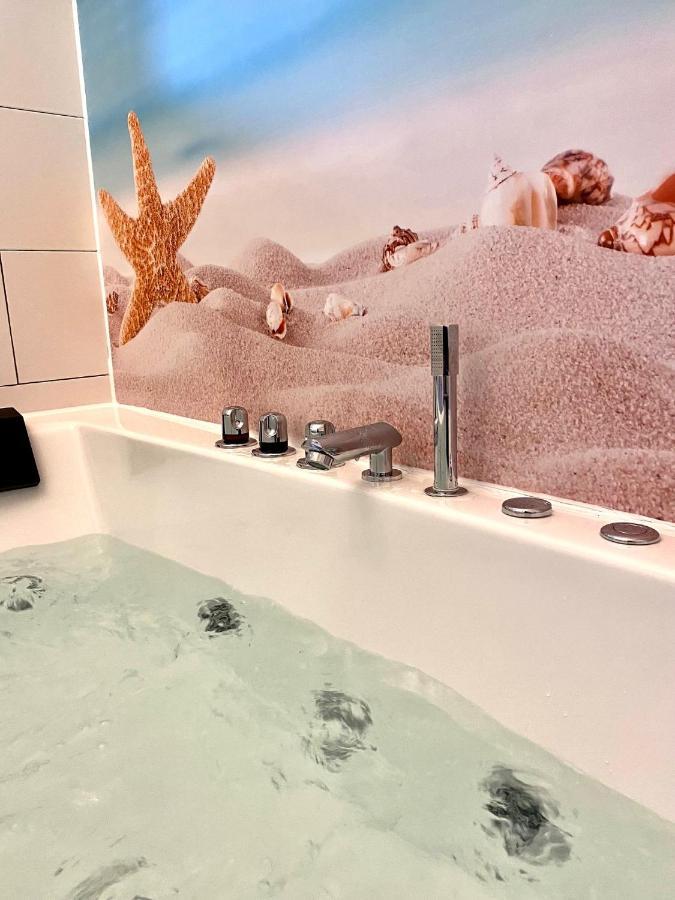 Kaiserliche Hofpost, Mit Whirlpool Und 2 Terrassen Schleiden Kültér fotó
