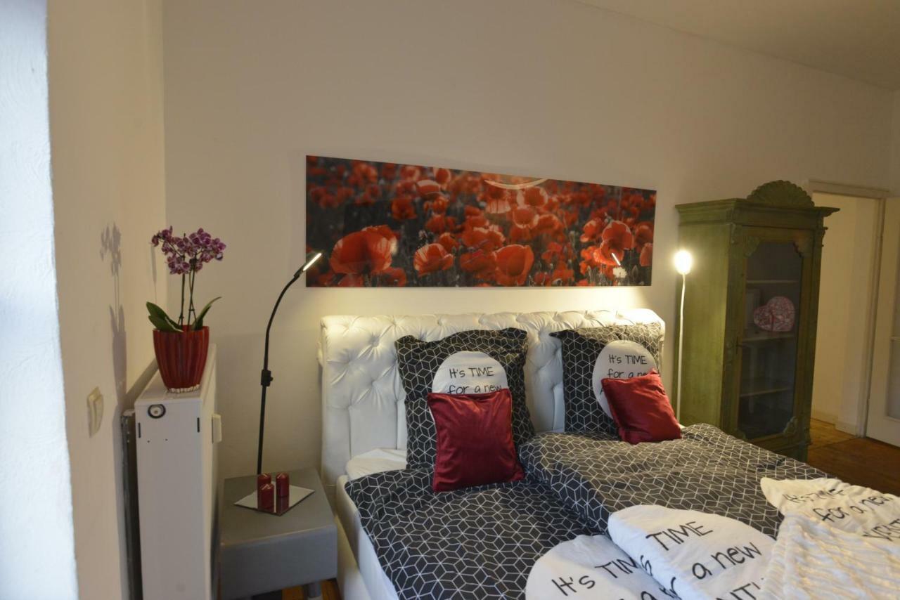 Kaiserliche Hofpost, Mit Whirlpool Und 2 Terrassen Schleiden Kültér fotó
